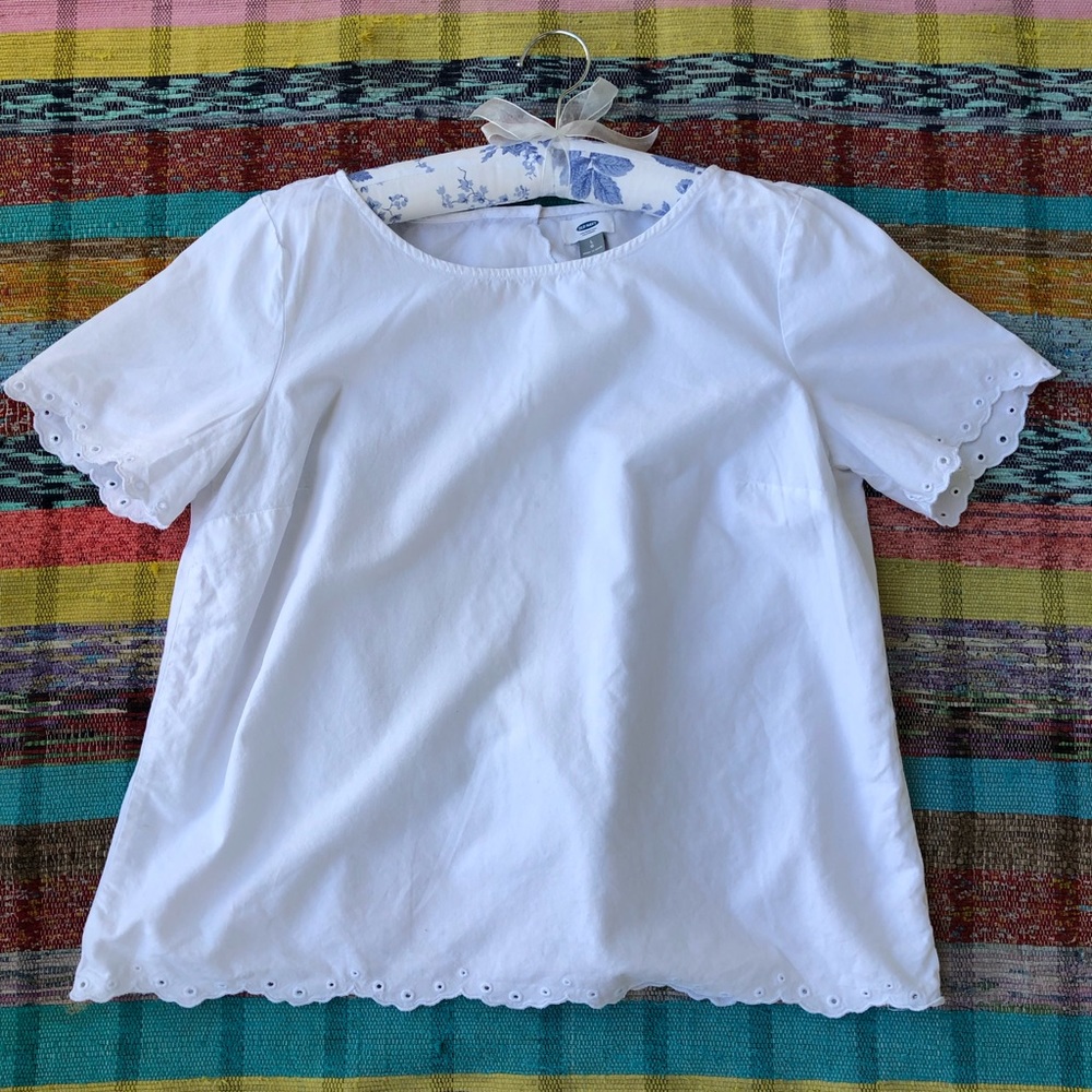 Large Old Navy eyelet detailed top